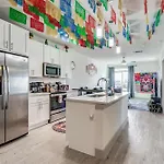 San Antonio Fiesta Condo On Riverwalk Wking Ste